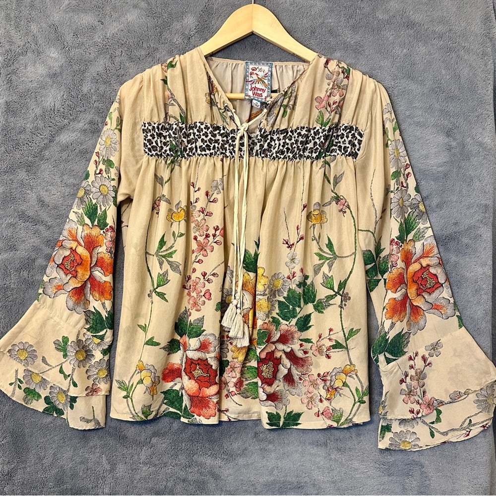 Johnny Was Kofi Blouse Women's XS Beige Orange 100% Silk Floral Animal Print - Picture 4 of 14